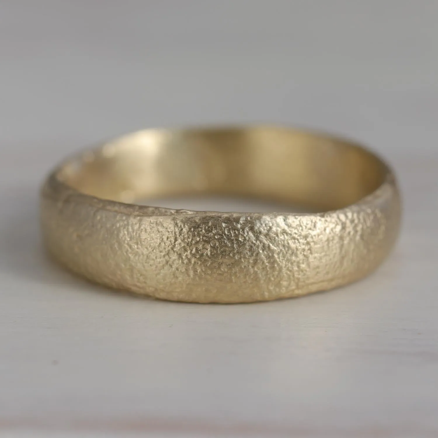 6mm Wide Ancient Textured Band •