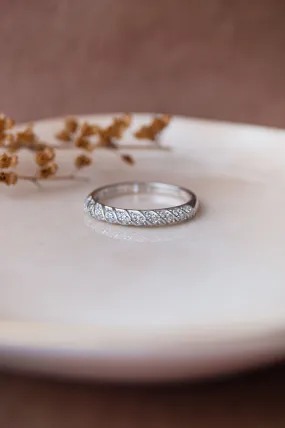 Band With A Twisted Trail Sterling Silver Ring