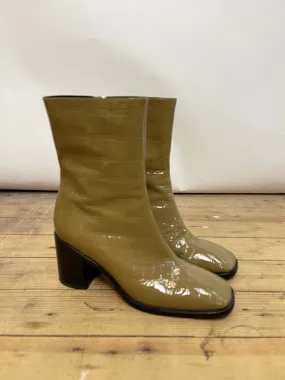 Intentionally Blank Green Boots (9)