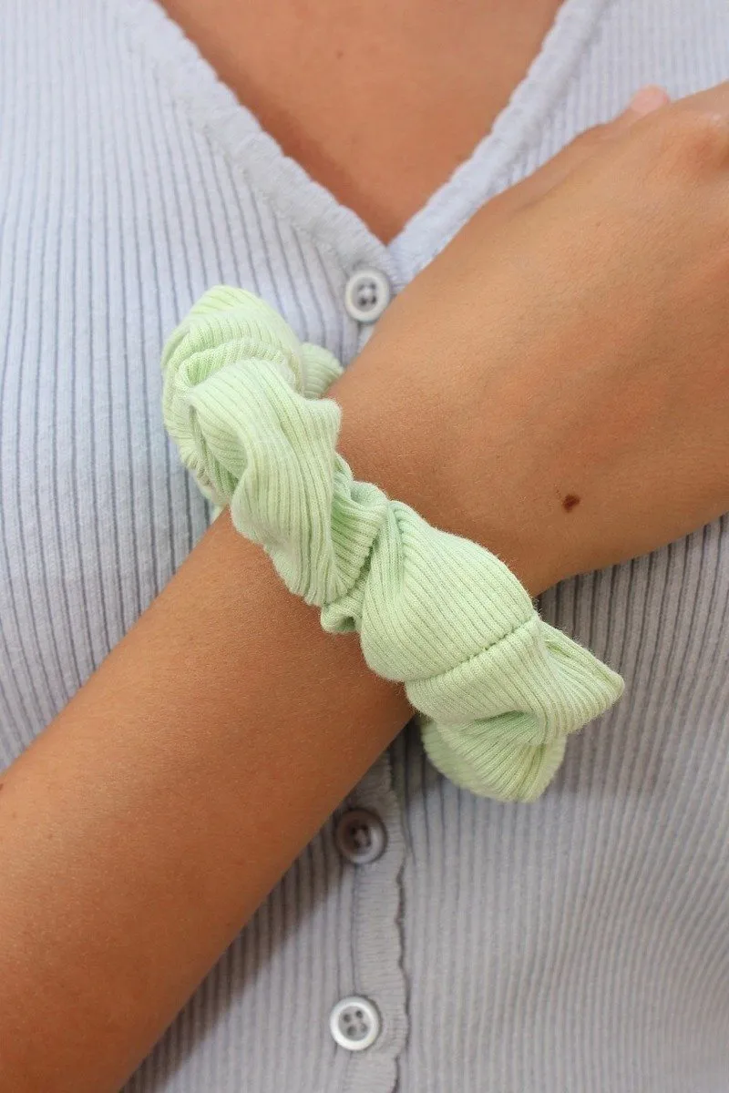 Ribbed Scrunchie