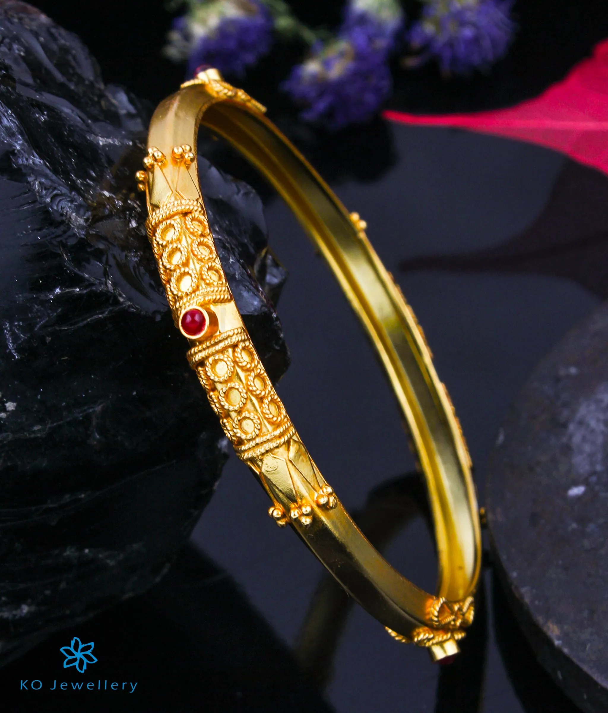 The Kumud Silver Coorgi Bangle (Size 2.6)